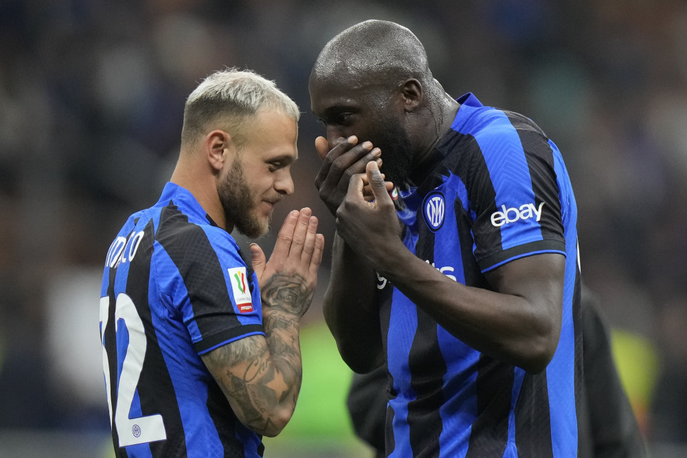 夏洛特黄蜂发布备战花絮，窗口期迎来里程碑，意大利杯任务艰巨，年轻球员得到机会