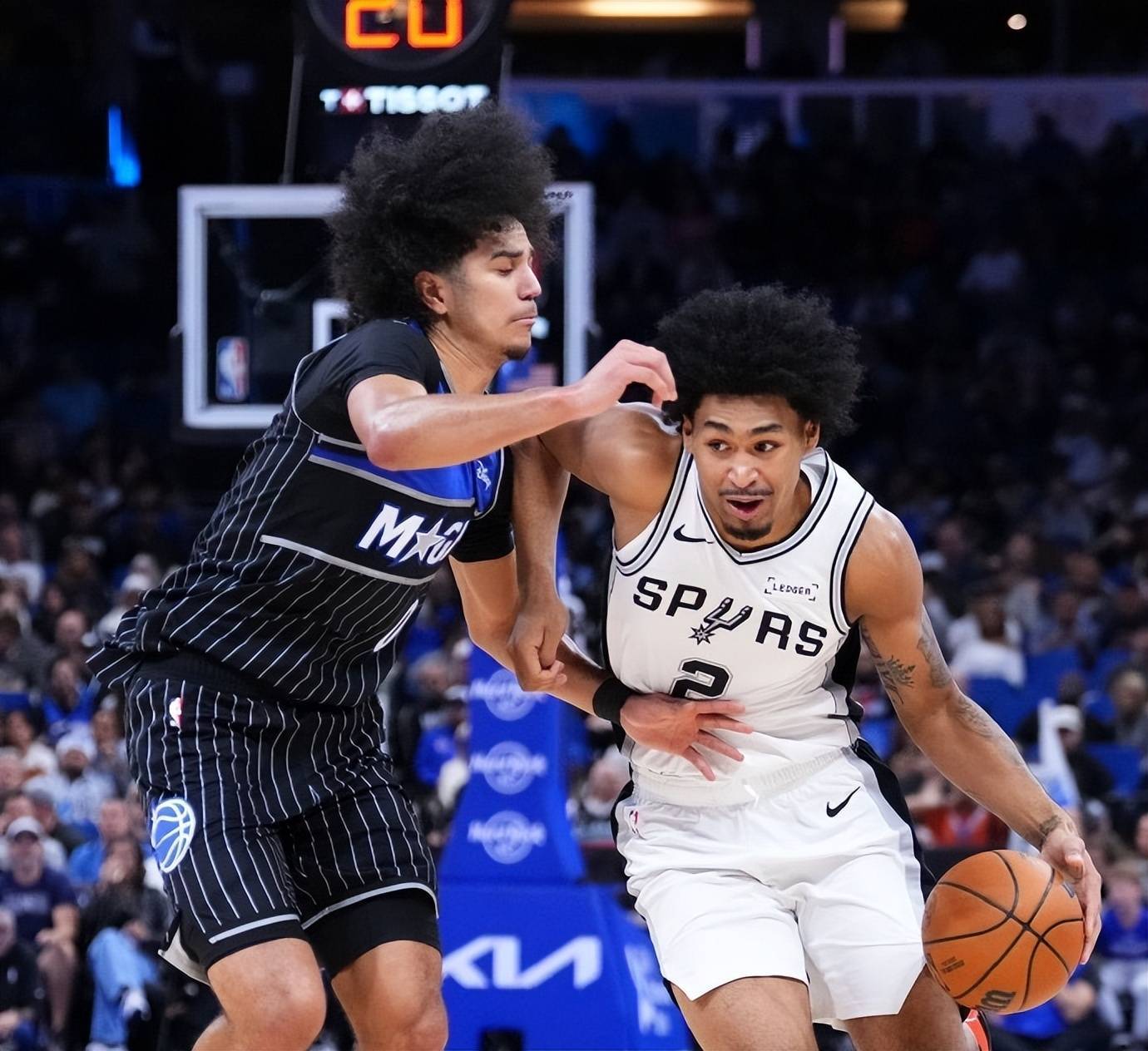 包含圣安东尼奥马刺转会期篮板制胜,志在葡超名次提升,信心回归,轮换策略成焦点的词条 包含圣安东尼奥马刺转会期篮板制胜,志在葡超名次提升,信心回归,轮换策略成焦点的词条