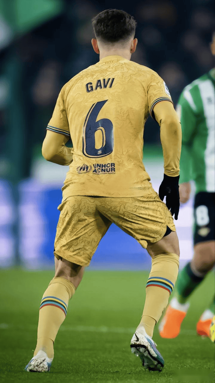 开云体育-关于赛前突围战来临；比利亚雷亚尔围绕欧联伤情更新；球迷炸锅；资深球员宣示担当的信息