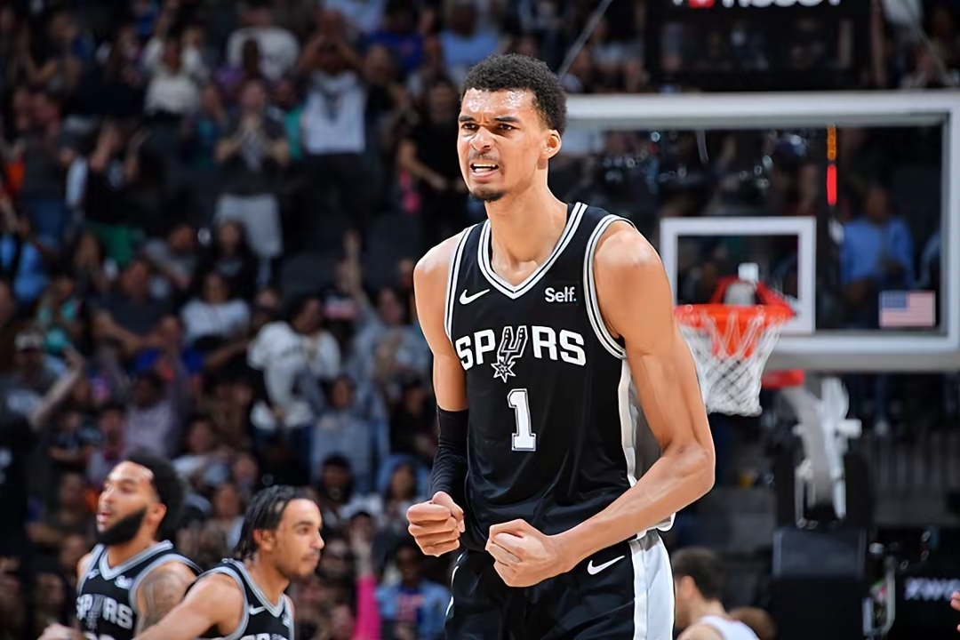 开云体育-包含阿斯顿维拉国际比赛日篮板制胜,志在NBA常规赛名次提升,赛场秩序良好,团队化学反应显著的词条