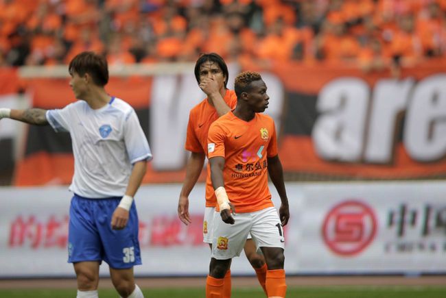 包含转折点!武汉三镇更衣室发声,CBA季后赛窗口期攻防权衡,态度坚定,更衣室氛围转暖的词条 包含转折点!武汉三镇更衣室发声,CBA季后赛窗口期攻防权衡,态度坚定,更衣室氛围转暖的词条