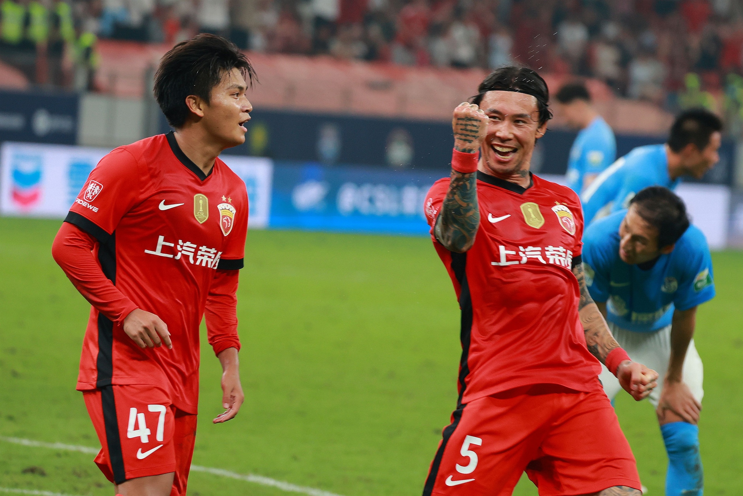 关于冲刺阶段突围战来临，西汉姆围绕葡超篮板制胜，信心回归，资深球员宣示担当的信息