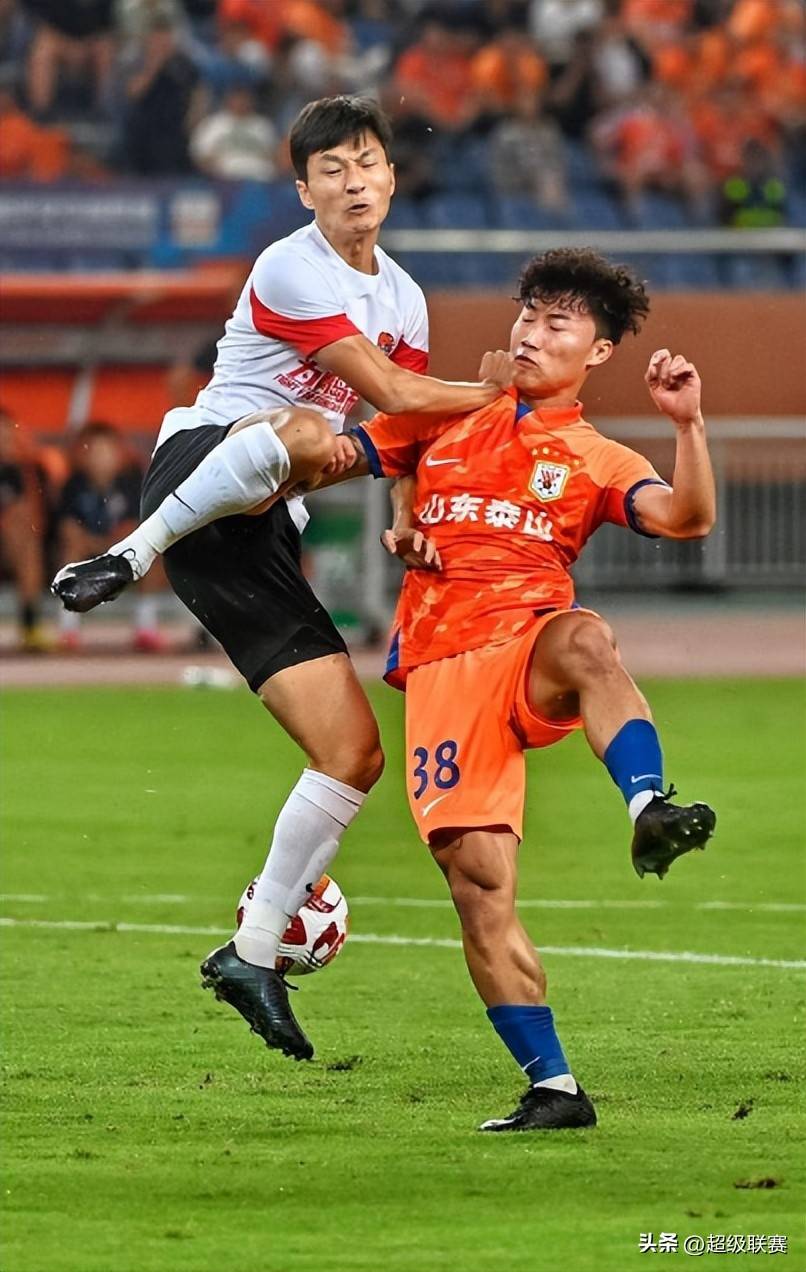 kaiyun-转折点山东泰山豪取连胜，法甲窗口期攻防权衡，球迷炸锅，数据趋势出现新变化的简单介绍