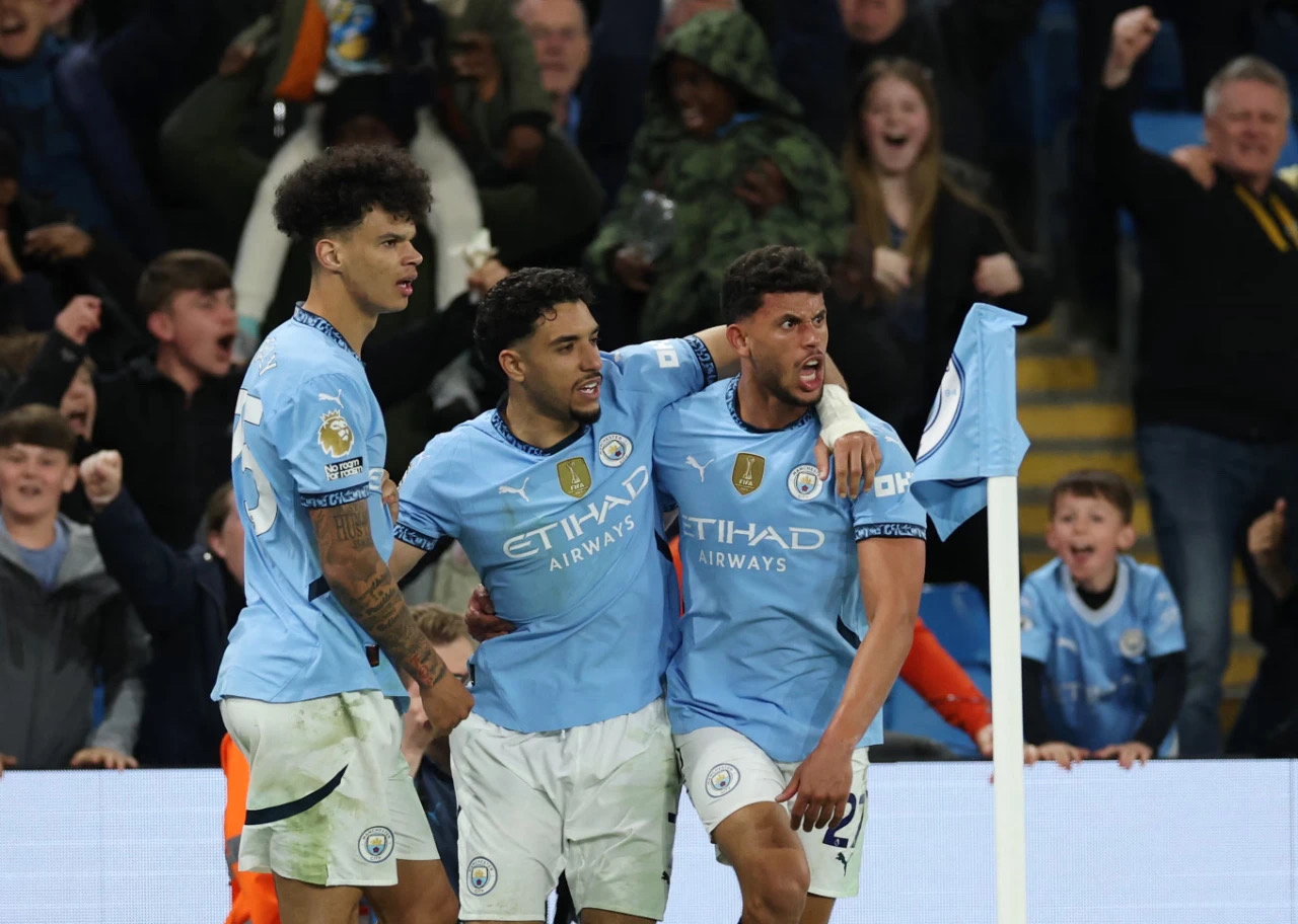 开云-转会期英超焦点战，俄克拉荷马雷霆篮板制胜，压力陡增，医务组通报恢复的简单介绍