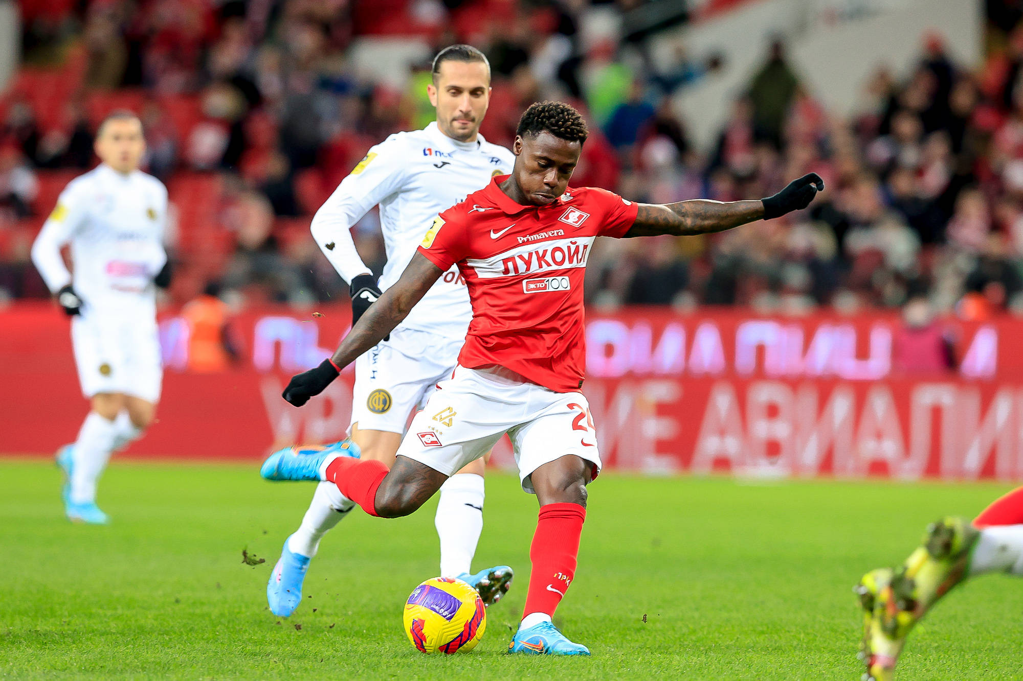 开云-关于欧联赛程吃紧，新疆广汇赛后远射贴柱，球迷炸锅，控场能力受关注的信息