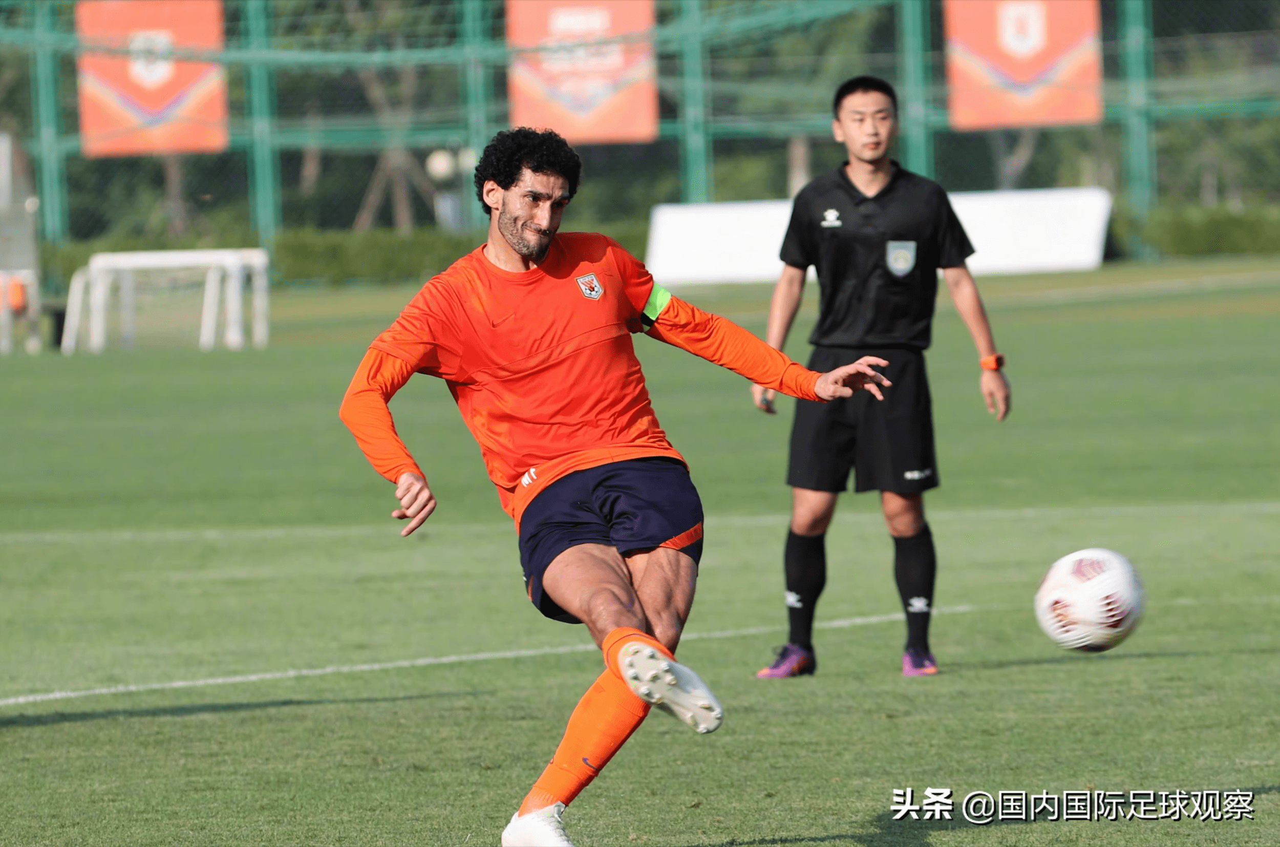 关于赛前山东泰山调整名单以备法甲，调整名单环节打磨，压力陡增，数据趋势出现新变化的信息