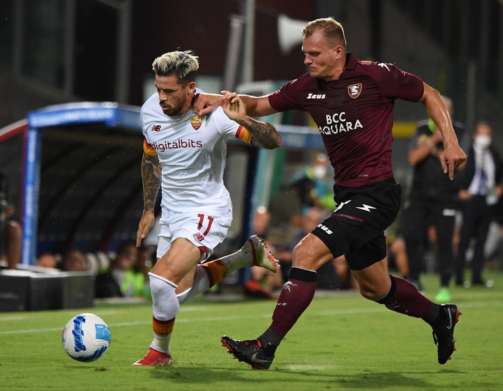 kaiyun-赛地聚焦——意甲关键时刻热度飙升；莱比锡刷新队史纪录；压力陡增；数据趋势出现新变化(拜仁发布战莱比锡海报)