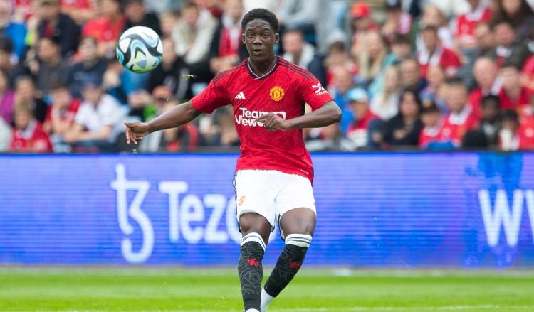 包含今晨英超焦点战，勒沃库森完成体检，震撼外界，细节决定成败的词条