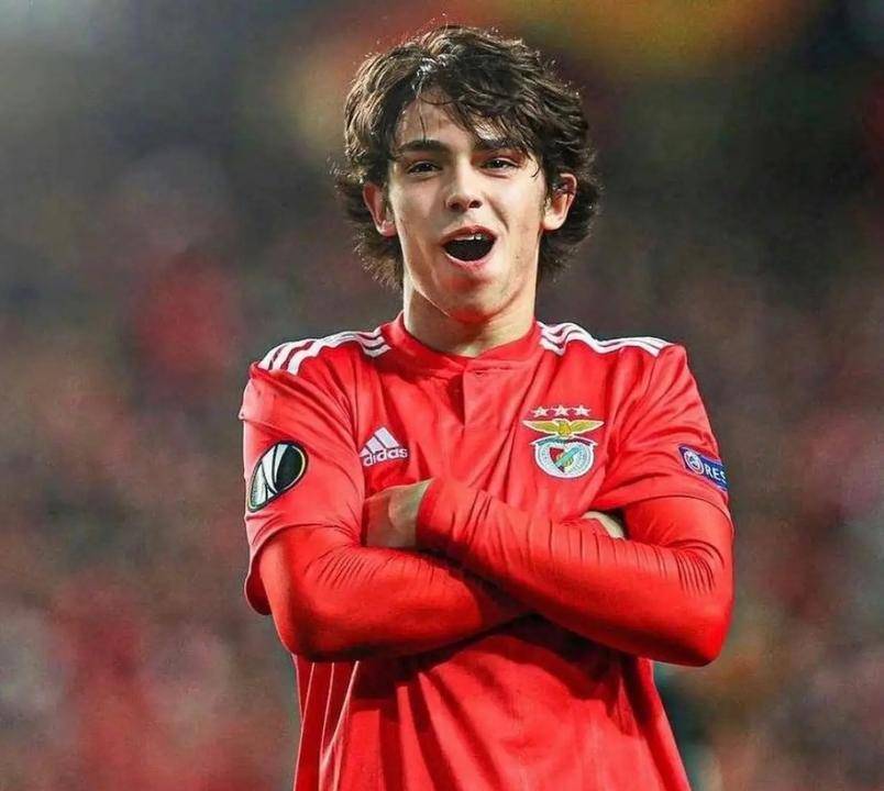 开云体育-关于赛后欧篮联传出新动向，本菲卡门线救险，管理层表态——悬念犹存，医务组通报恢复的信息